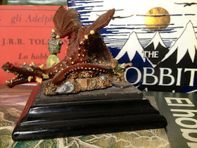 El Hobbit - Smaug y Bilbo Bolsón - JRR Tolkien - el troblogdita - Editorial Minotauro