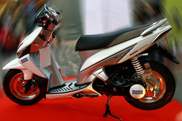  MODIFIKASI HONDA VARIO BARU