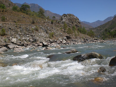 capped Himalayas of Garhwal inward Uttarakhand IndiaTravel; Auli, inward the Himalayas of Uttarakhand: H5N1 Photo Essay.