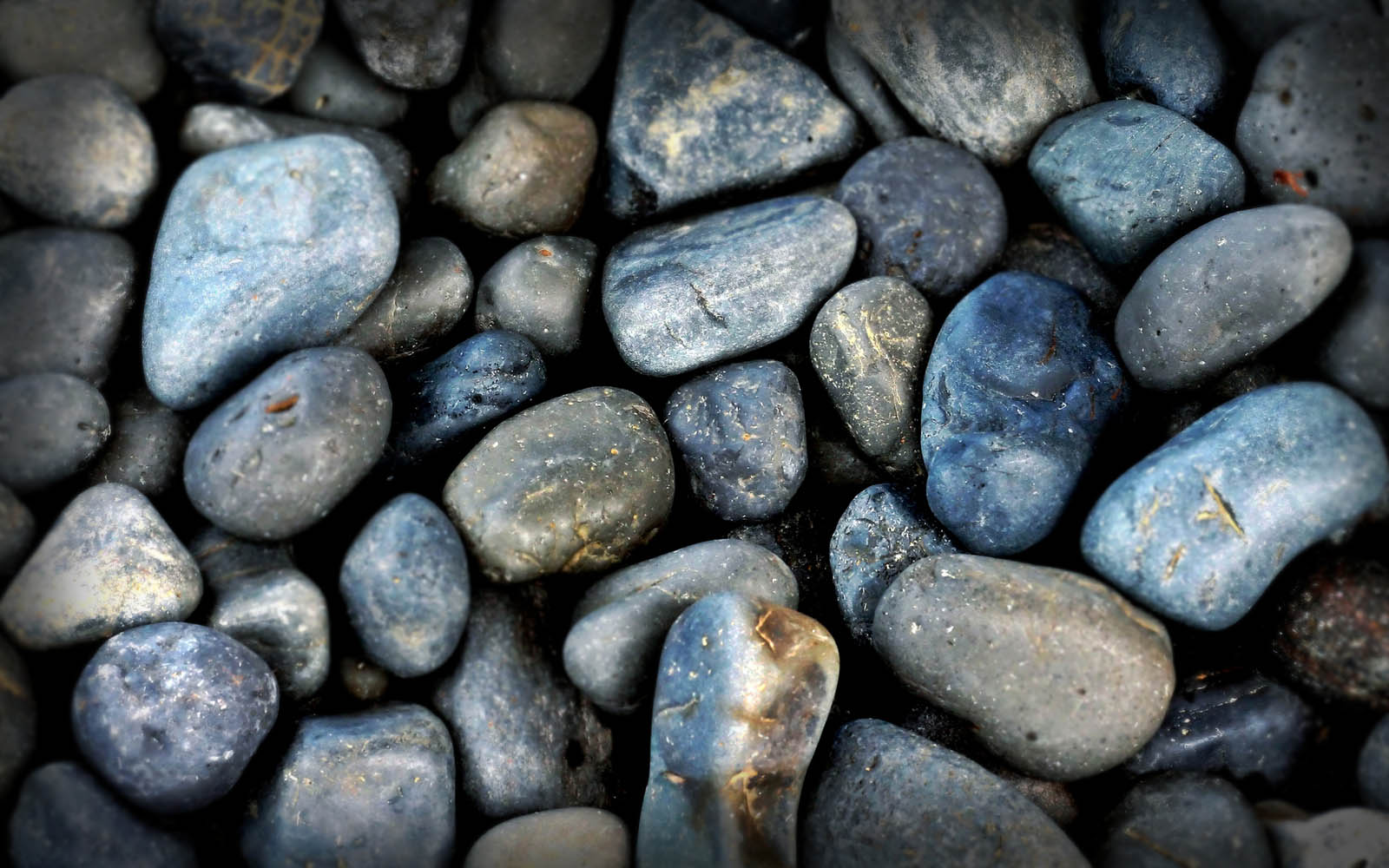 Stone and Rock Desktop Wallpaper