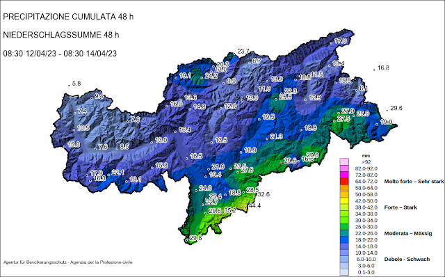 Sommatoria di precipitazione delle ultime 48 ore (12.04.2023 - 14.04.2023). Le precipitazioni più intense si sono registrate a sud e sudest.