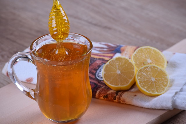 Limón y miel se unen para desinfectar y eliminar reacciones alérgicas