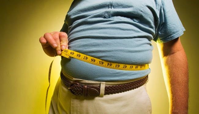 الناس يعانون من السمنة المفرطة يمكن أن تفقد الوزن إذا كانوا هم من المدمنين على الشبكة الاجتماعية؟!!