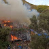 Σάμος: Μεγάλη φωτιά στη δομή προσφύγων - Σκηνές έγιναν στάχτη
