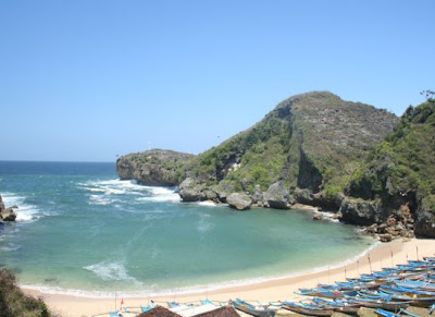 Pantai Baron Yogyakarta