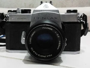 Pentax Spotmatic tampak depan