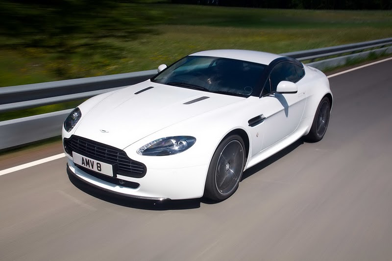 2011 Aston martin v8 vantage roadster