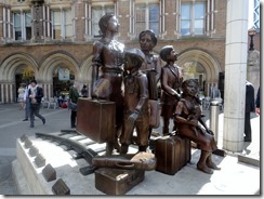 Sculpture of Jewish Children escaping from Nazi persecution 1938-39