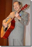 tun-mahathir-guitar