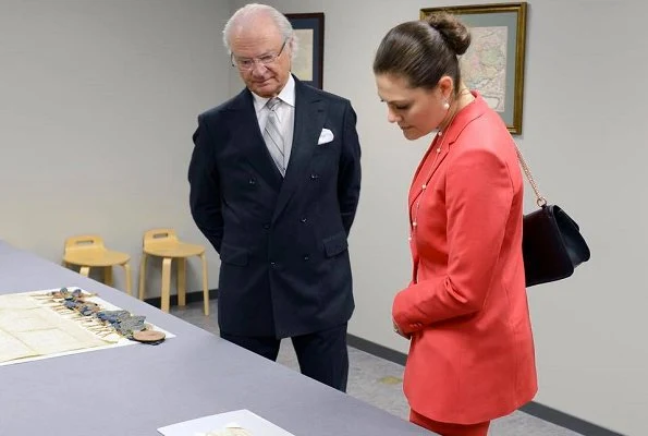 Crown Princess Victoria wore Acne Nova floral print shoes and Crown Princess Victoria carried Valentino Small chain shoulder bag