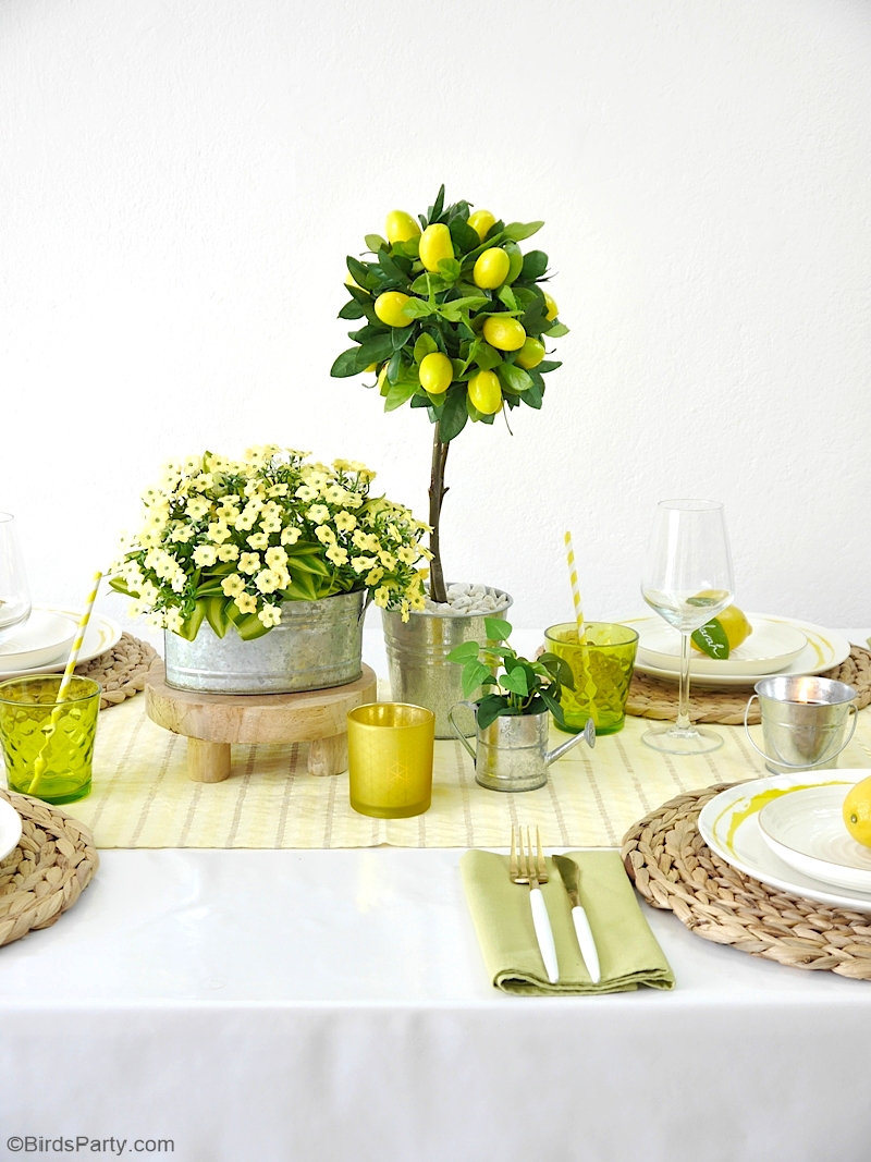 Décor de Table DIY sur le Thème du Citron  - DIYs faciles et idées pour créer une jolie table estivale d'été! by BirdsParty.com @birdsparty #diy #artdelatable #table #tablecitron #citron #decoestivale #decordetable