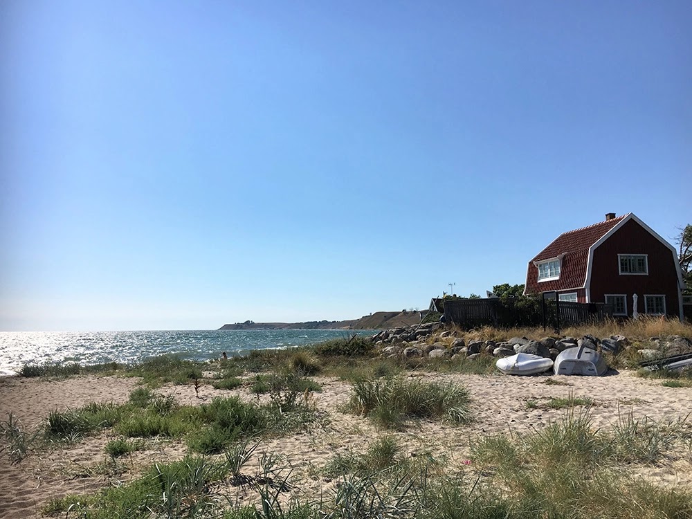 Löderups strandbad - vågor och storslagna vye
