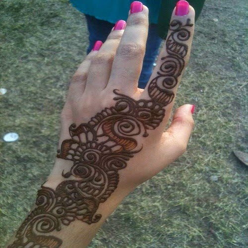 Simple and beautiful bail Mehndi Designs for Eid Special 