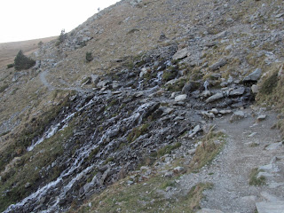 Olla de Núria-Puigmal-Pic de Segre-Pic Finestrelles-Pic d'Eina-Pic Noufonts-Pic Noucreus, camí de Núria a Fontalba al pas per la Dou petita