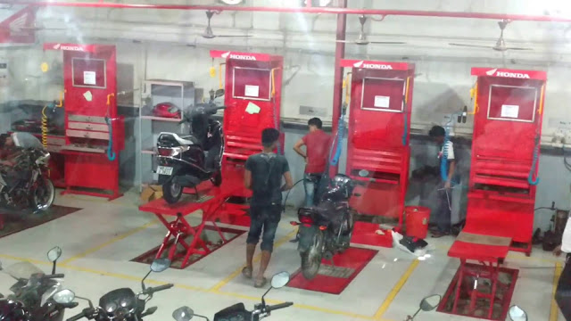 Service center Astra Honda siap melayani anda