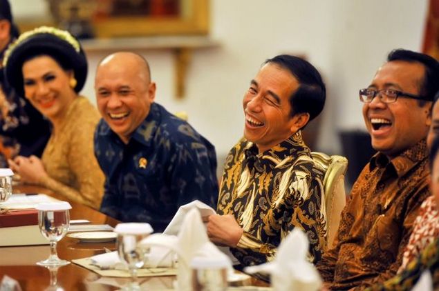  Pelawak dan Relawan Medsos Diterima di Istana, Tapi Guru Honorer Ke Istana Ditolak Jokowi 