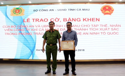 KCM nhận khen thưởng của Tỉnh Cà Mau