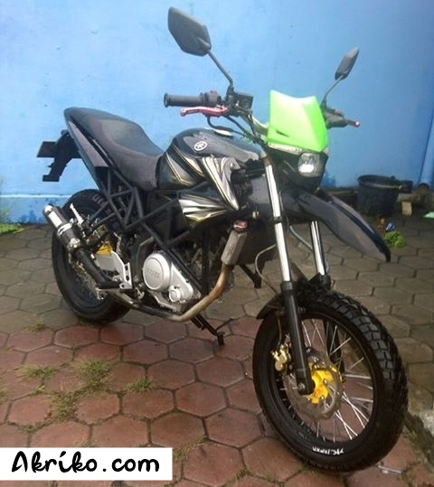 Tips Modifikasi  Motor Old  Vixion  Menjadi Supermoto  