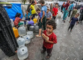 59 martyrs in the Gaza Strip, including 10 who were waiting for water... and services collapse due to fuel shortages.