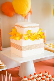 Wedding Cakes with Yellow Details
