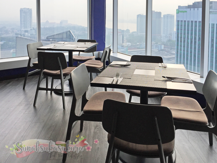 Executive Floor, Level 32, Suasana All Suites Hotel Johor Bahru Kini Dibuka!