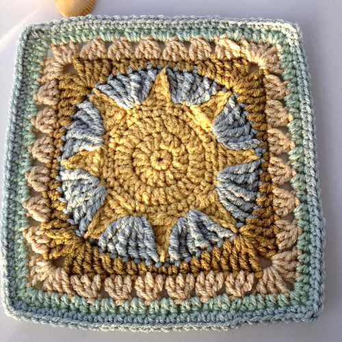 African Sun 9" Square - Free Pattern 