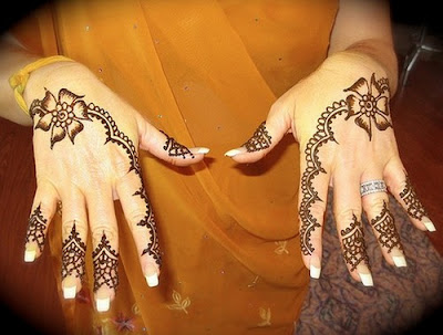 Mehndi Designs for Karva Chauth