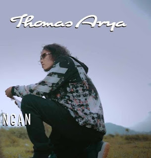 Download Lagu Mp3 Thomas Arya - Sepi Berkepanjangan