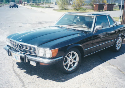 1972-1973 Mercedes-Benz SL in Rainier, Oregon, in May, 1999