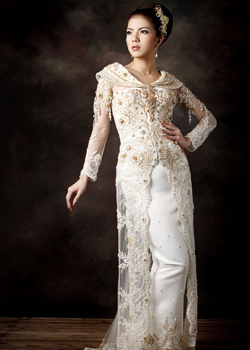 Modern Kebaya Evolution of Indonesian Traditional Dress 