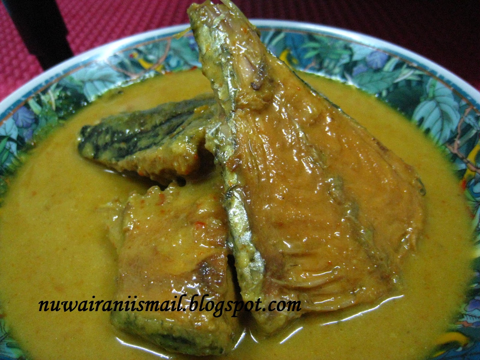 LifE Is BeaUtiFuL: Gulai Ikan Tongkol Versi Kelantan