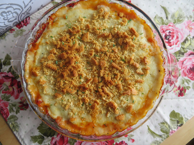 Macaroni, Cheese & Tomato Bake