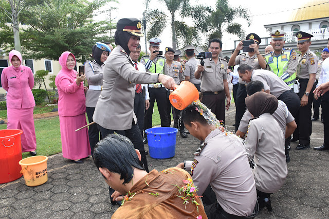 HUT BHAYANGKARA K-73 POLRES MUBA LAKSANAKAN UPACARA KENAIKAN PANGKAT