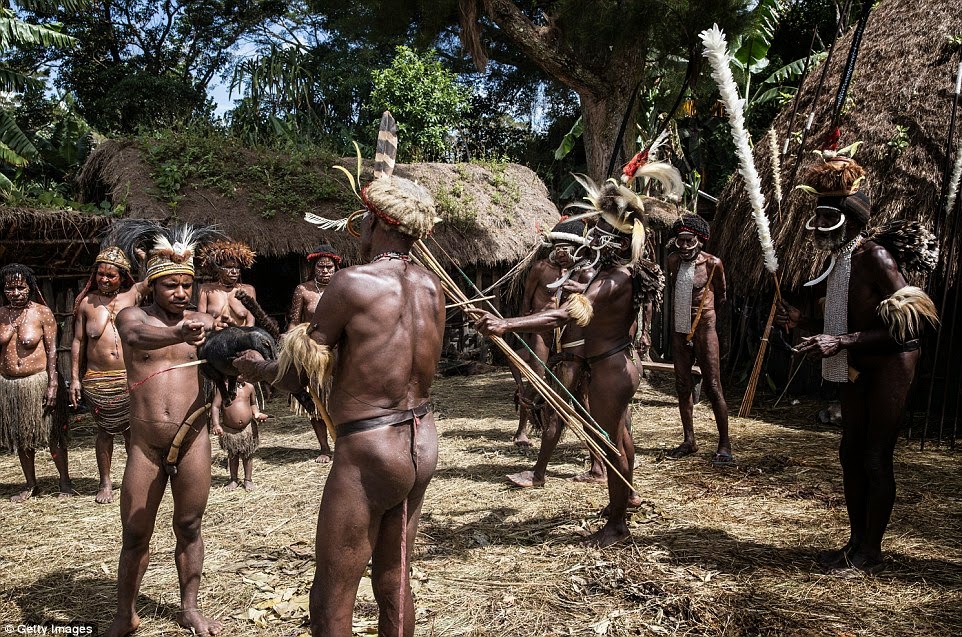 Menyaksikan, Festifal, Lembah, Baliem, Di, Papua