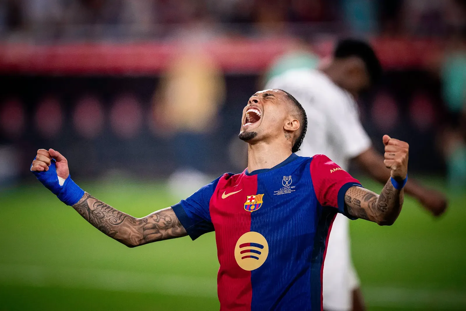 Life-changing money? Raphinha chooses Barcelona success over Saudi riches