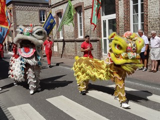 2015.08.09-010 folklorie chinois Kuang Fu