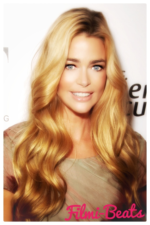 Denise Lee Richards wallpapers & Biography