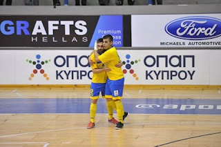 Futsal: Ο ΑΠΟΕΛ στον τελικό για 3η σερί χρονιά. 6-0 την ΑΕΚ (12-1 συν.) | Επέστρεψε ο Πλατής 
