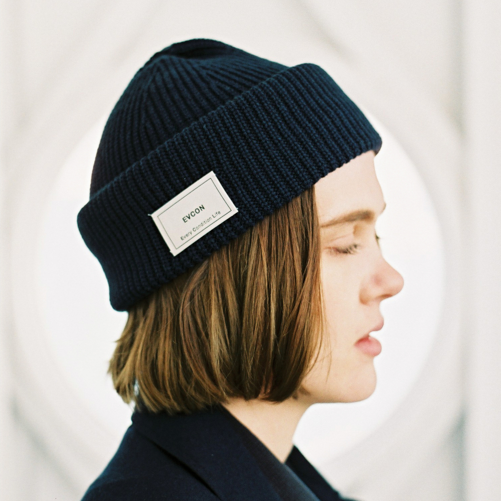 EVCON LIVING CONCEPT ACRYLIC BEANIE TRUMPS FASTLANE