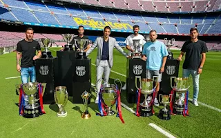Barcelona legend Suarez has refused to take farewell photo with Bartomeu