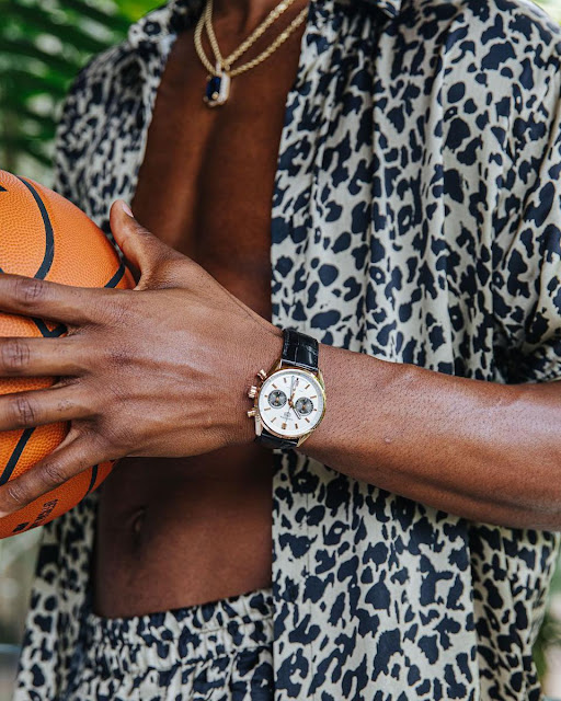 Jimmy Butler y TAG Heuer Carrera Jack Heuer 88 cumpleaños réplica de reloj de oro