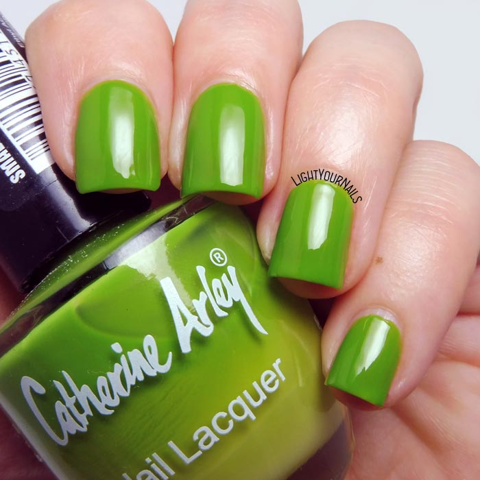 Smalto verde Catherine Arley 160 jelly green nail polish #nails #catherinearley #unghie #lightyournails