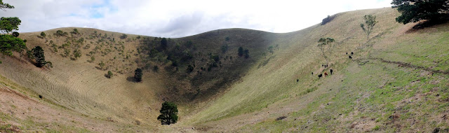 Mount Noorat crater