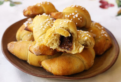 Nutella Riempito Brioche del grano intero