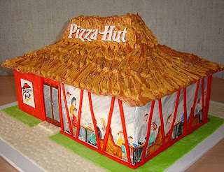 Let have cake in Pizza hut