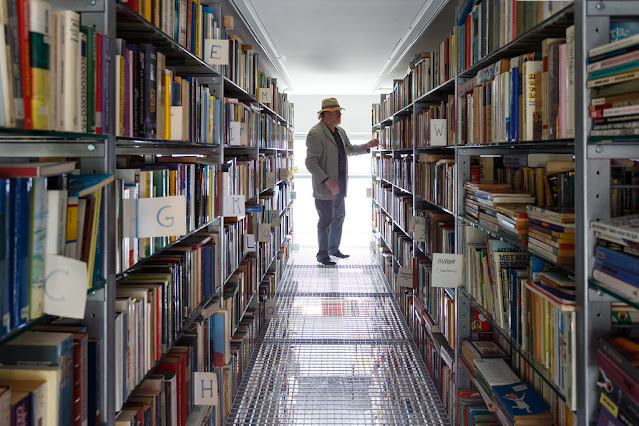 The Surprising Power of Photography in an Image Saturated World