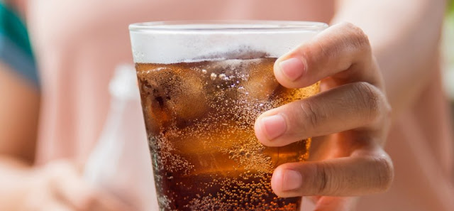معلومات صادمة عن مشروبات الصودا الخالية من السكر