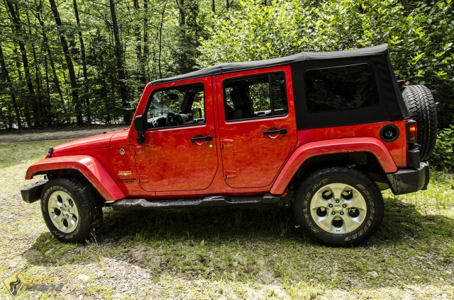 jeep wrangler sahara