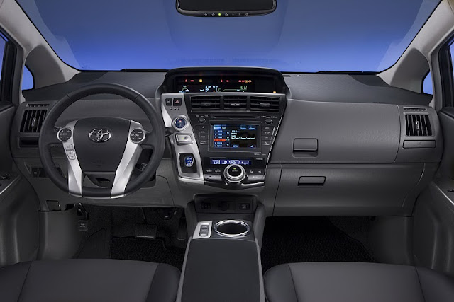  2012 Toyota Prius V