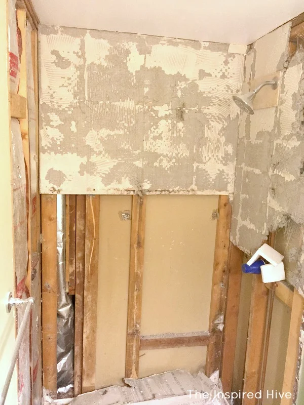 It's demo day! Master bathroom demolition for the One Room Challenge makeover.